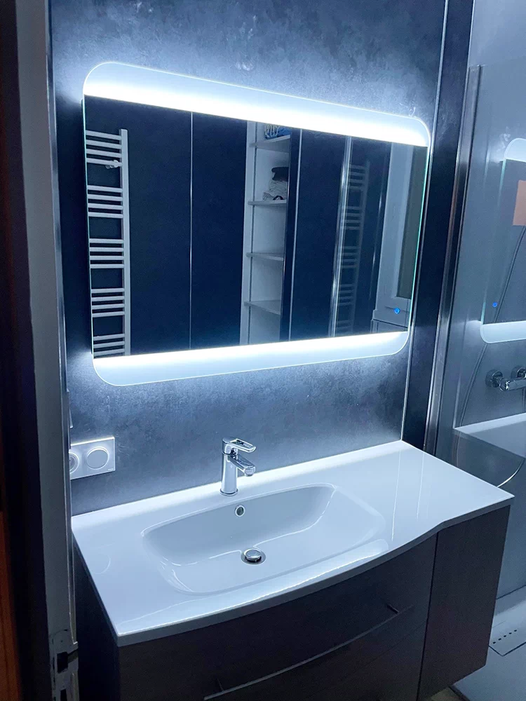 Rénovation de Salle de bain à Saint Denis La Chevasse par Robin et Fils